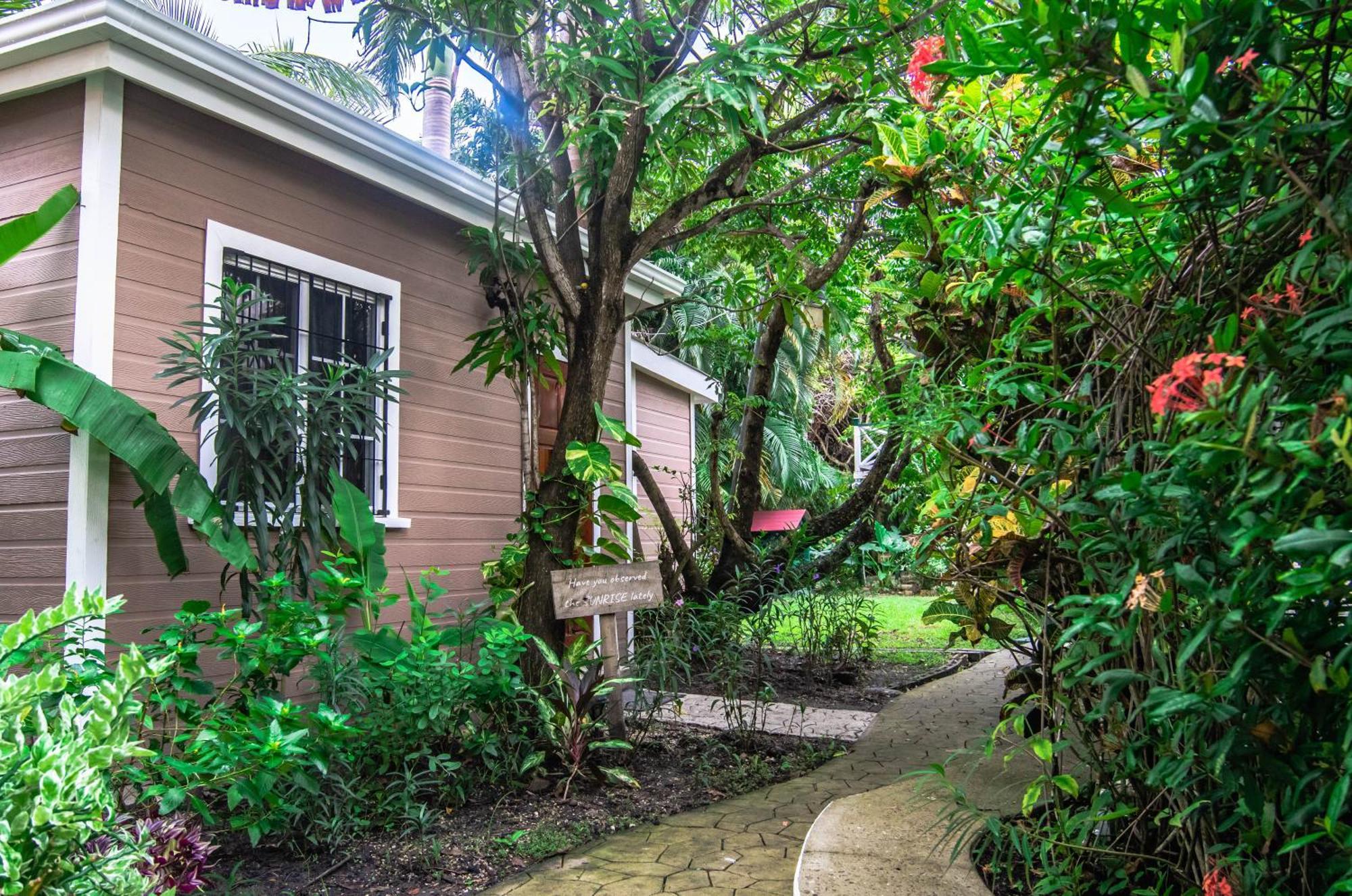 Harbour View Boutique Hotel & Yoga Retreat Belize City Exterior foto