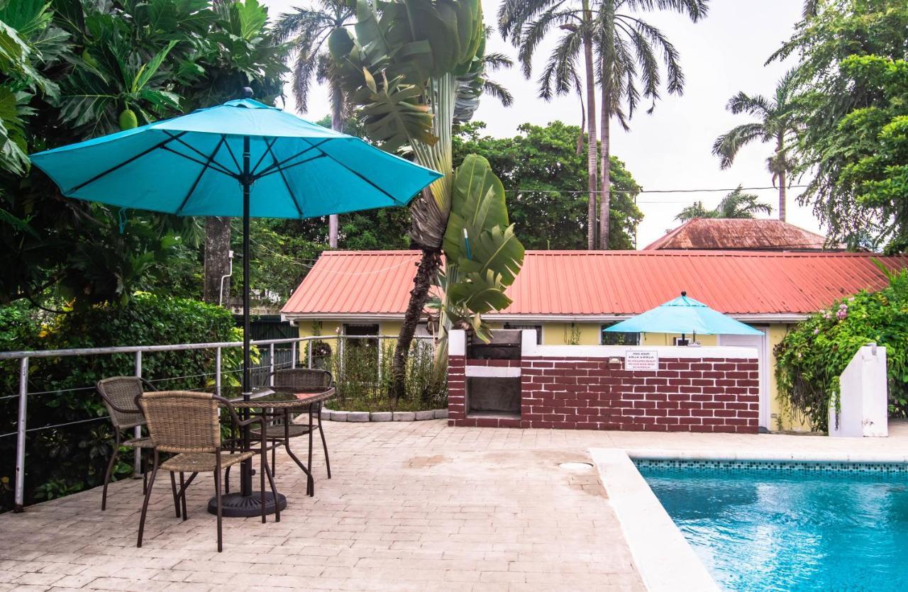 Harbour View Boutique Hotel & Yoga Retreat Belize City Exterior foto
