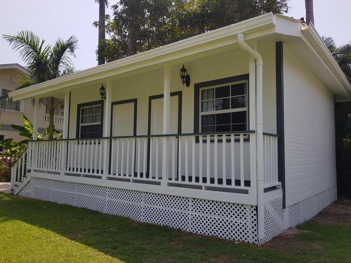 Harbour View Boutique Hotel & Yoga Retreat Belize City Exterior foto